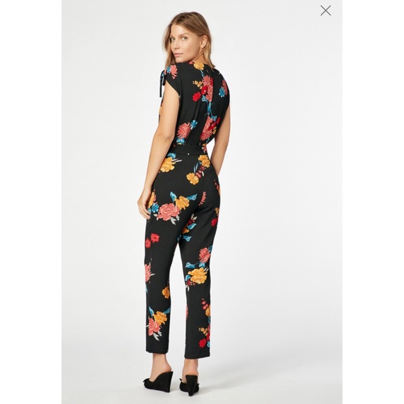 Shoedazzle Floral Jumpsuit - Picture 3 of 3